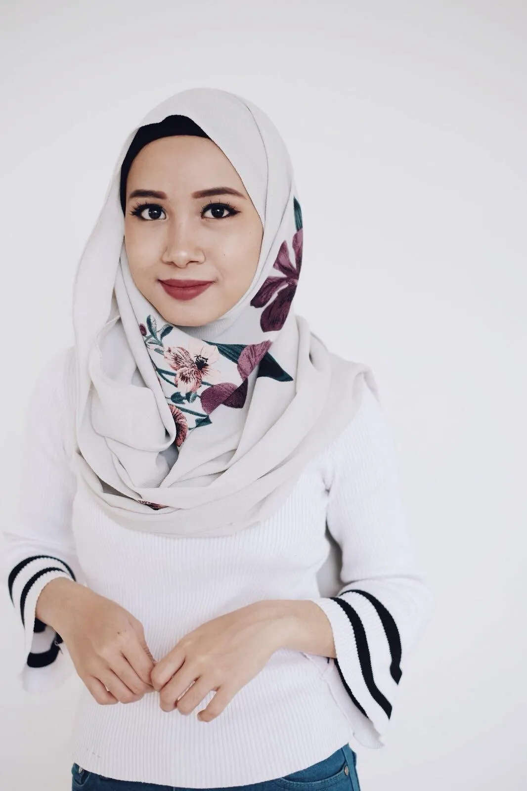 Bubble chiffon floral  printed Shawls Designs