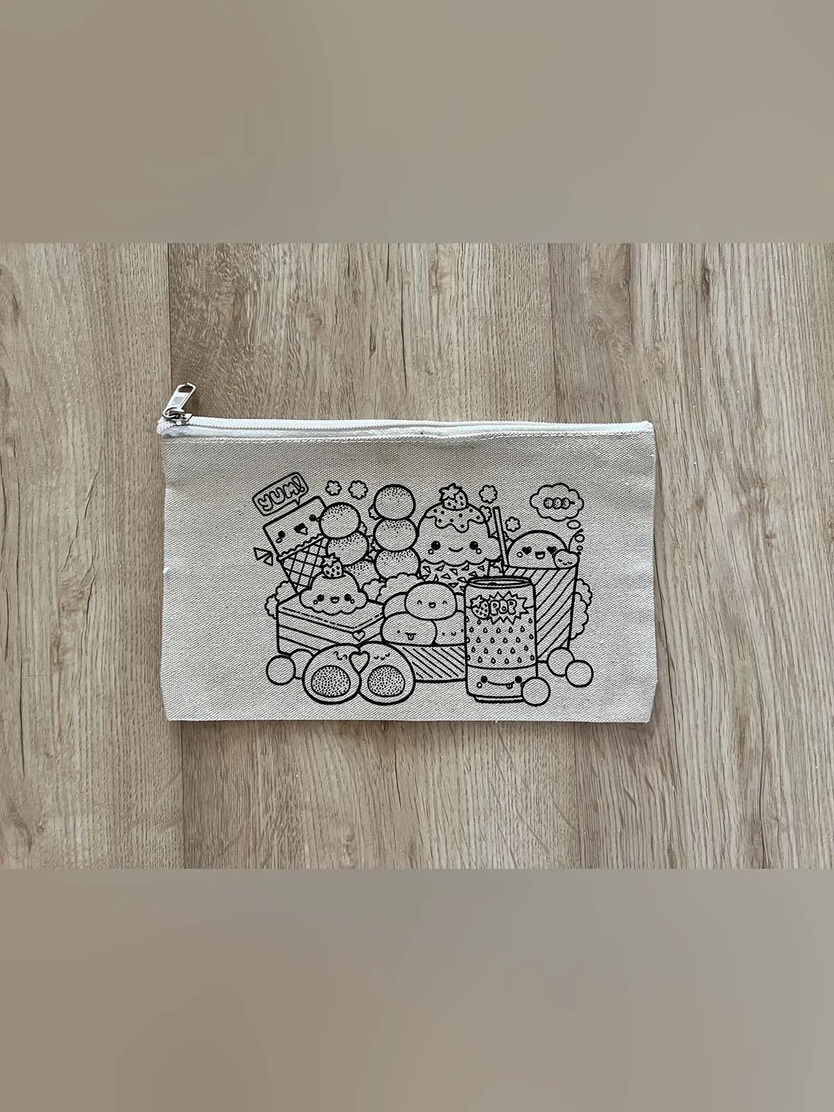 DIY Colouring Yummy Foodland Pouch