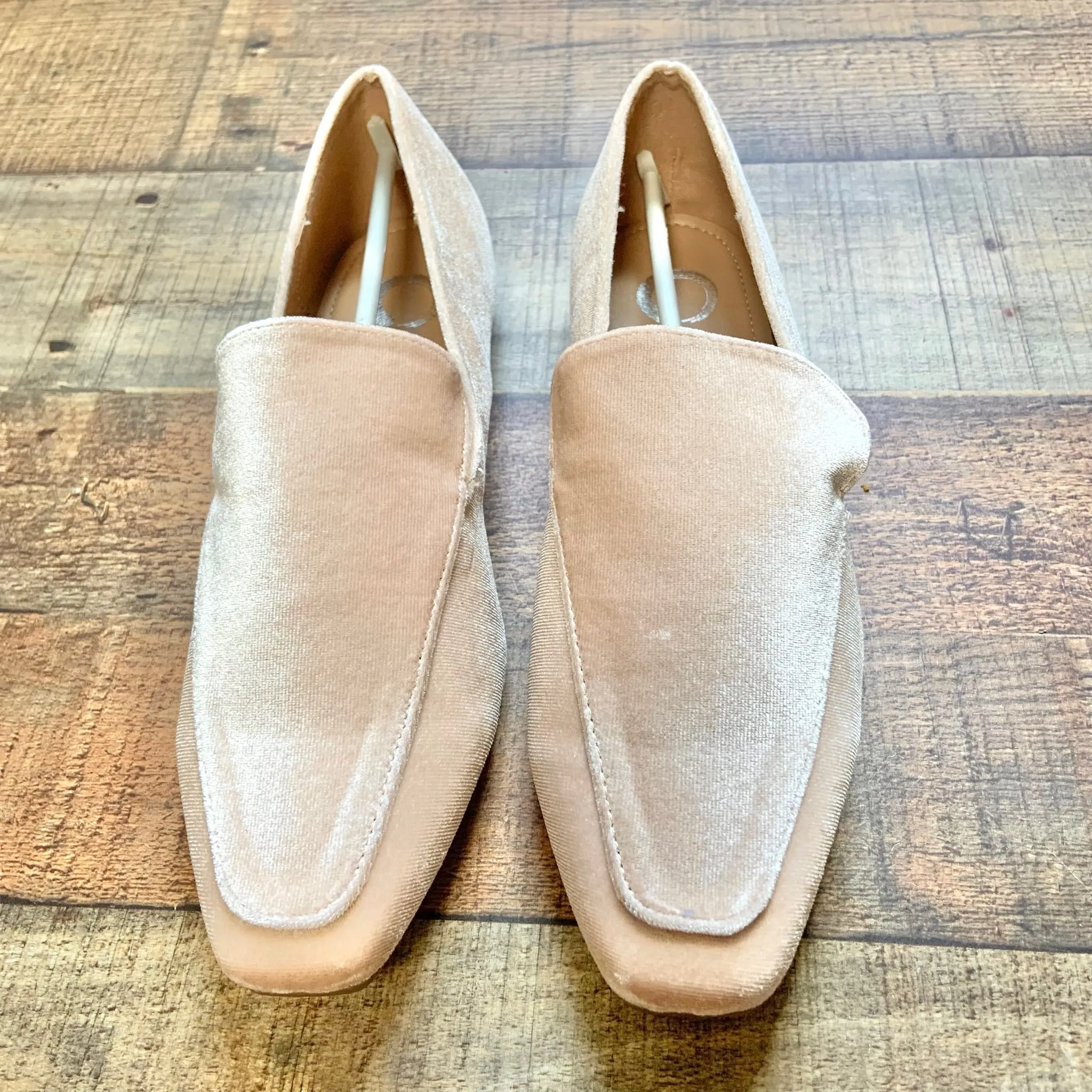 Journee Nude Slip On Loafers- Size 7 (BRAND NEW)