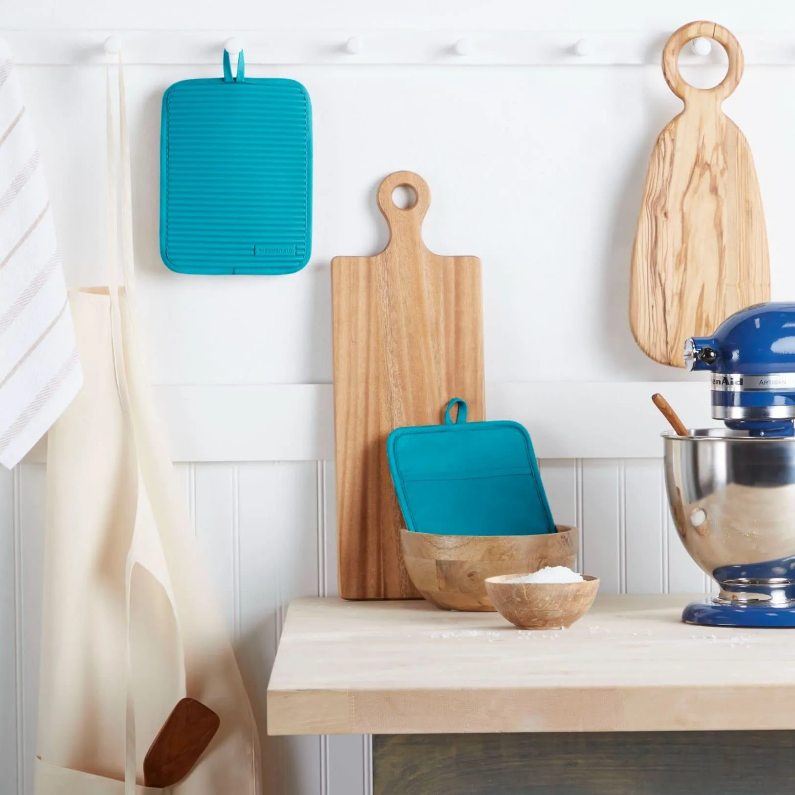 KitchenAid Ribbed Soft Silicone Water Resistant Pot Holder Set, Milkshake , 2 Piece Set, 7"x9"