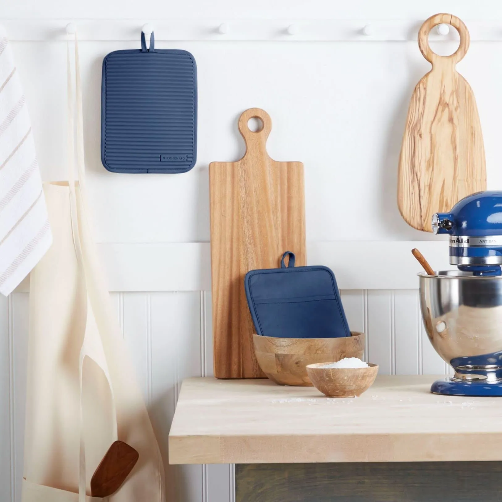 KitchenAid Ribbed Soft Silicone Water Resistant Pot Holder Set, Milkshake , 2 Piece Set, 7"x9"