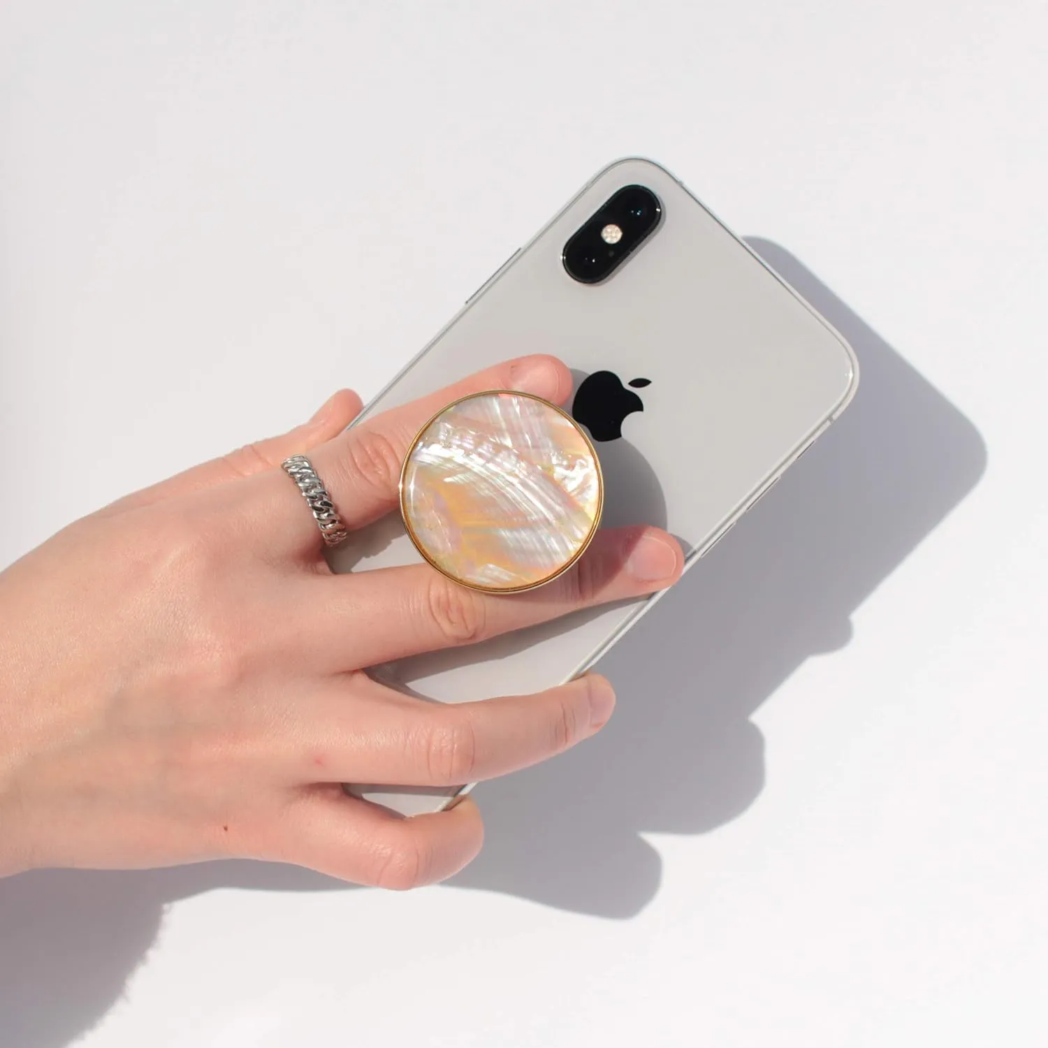 OnTheGrip Cute Natural Seashell Design Round Shape Collapsible Mobile Phone Grip Stand Holder for Smartphone Tablet Cell Phone Accessory (Crme)