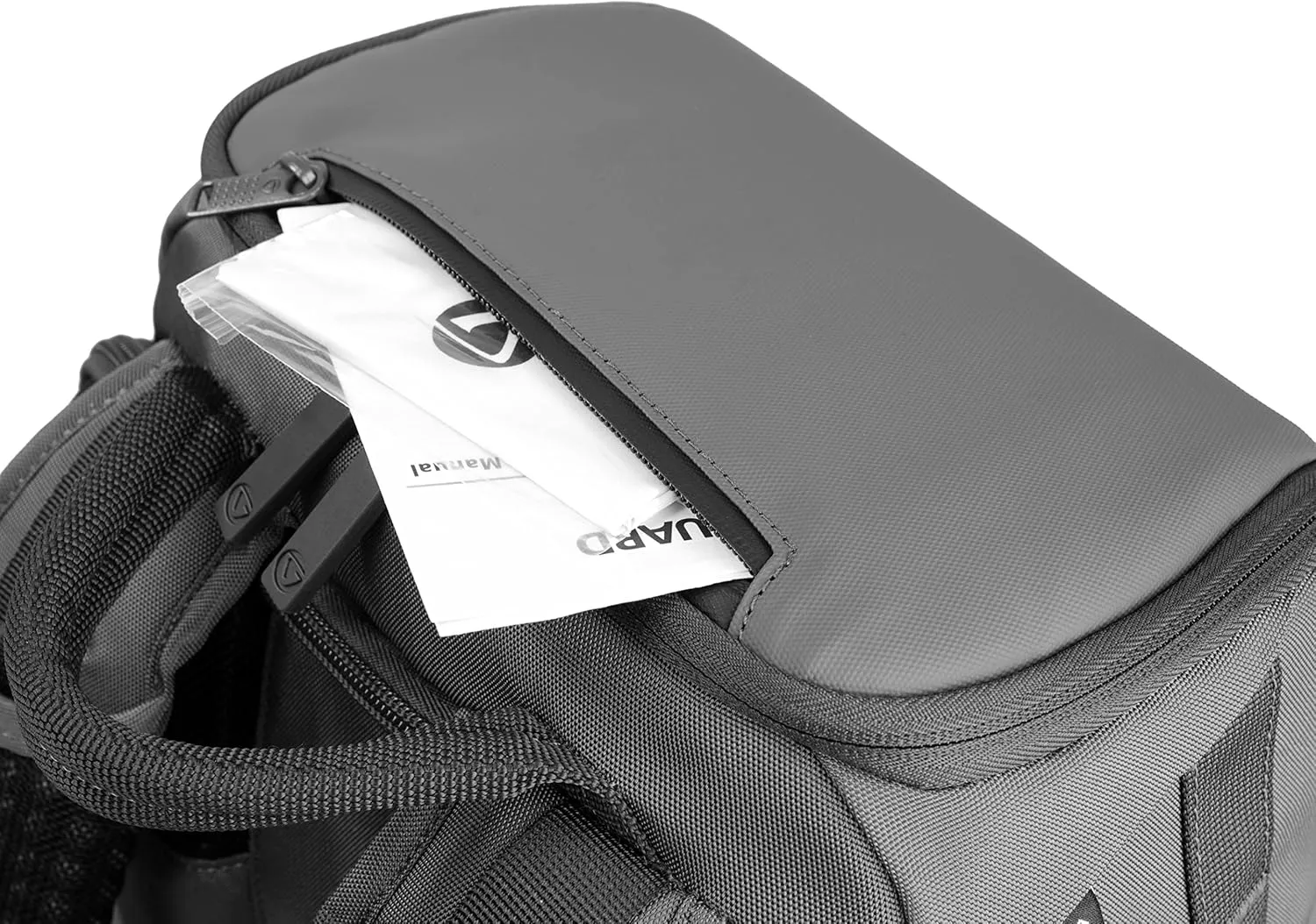 VANGUARD VEO Adaptor S41 Side Opening Camera Backpack, Black