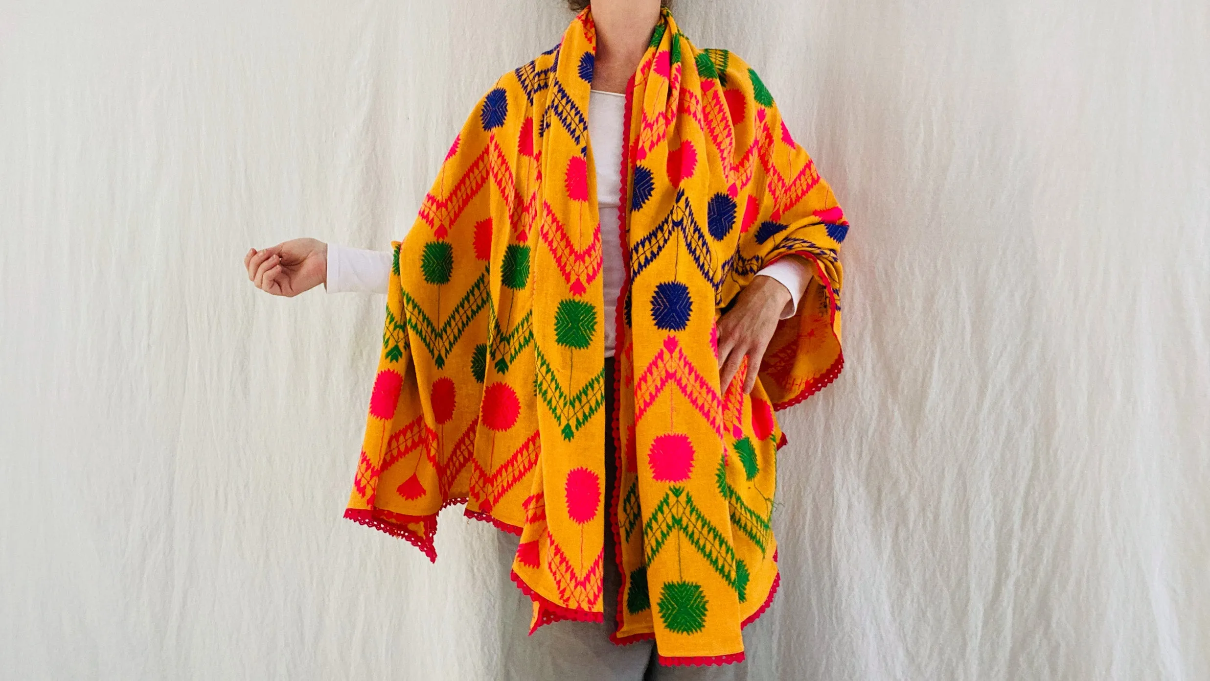 Vintage Indian Embroidered Shawl & Throw.  0130